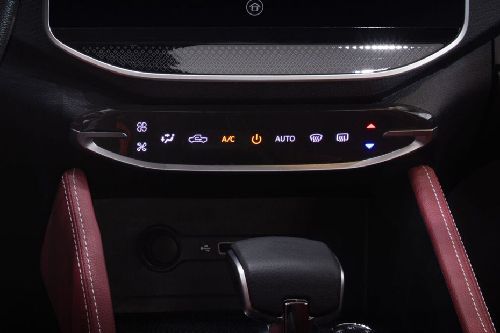 Front AC Controls of ماكسيوس تي 70 برو