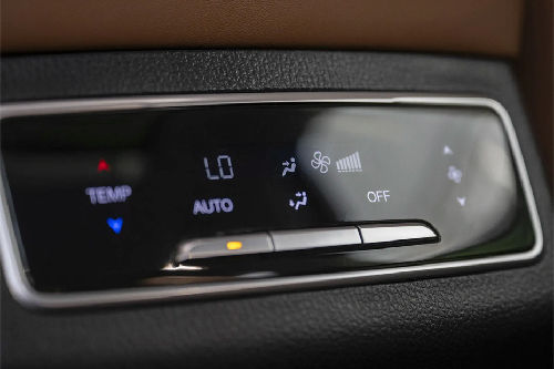 CS95 Rear AC Controls