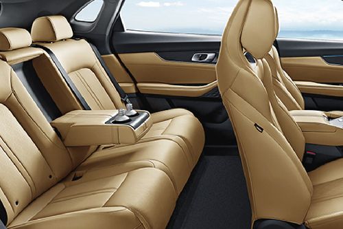 Changan UNI-K Front And Rear Seats Together