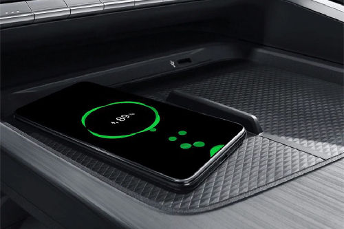Power Accessories Outlet View of Changan UNI-T