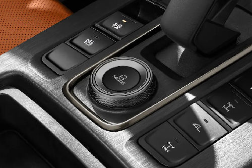 Center Controls of Haval H9