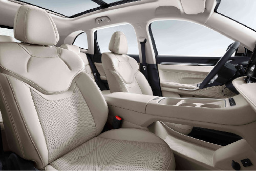 إتش6 Front Seats