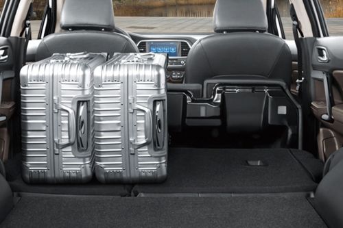 Storage Closer View of GAC GS4 2023-2026