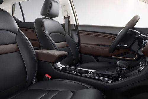 GS3 Front Seats
