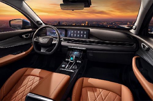 Dashboard View of Tiggo 8 Pro
