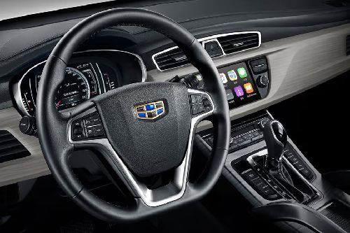Dashboard View of Emgrand X7 Sport