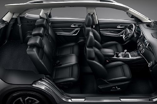 جاك S7 Front And Rear Seats Together