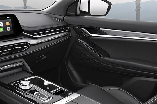 JAC JS6 Passengers View