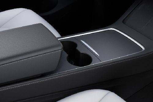  (2024-2025)موديل واي Cup Holders